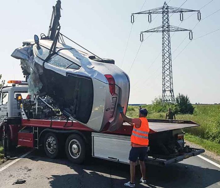 Patru persoane decedate într-un accident pe DN 71 Târgovişte-Bucureşti