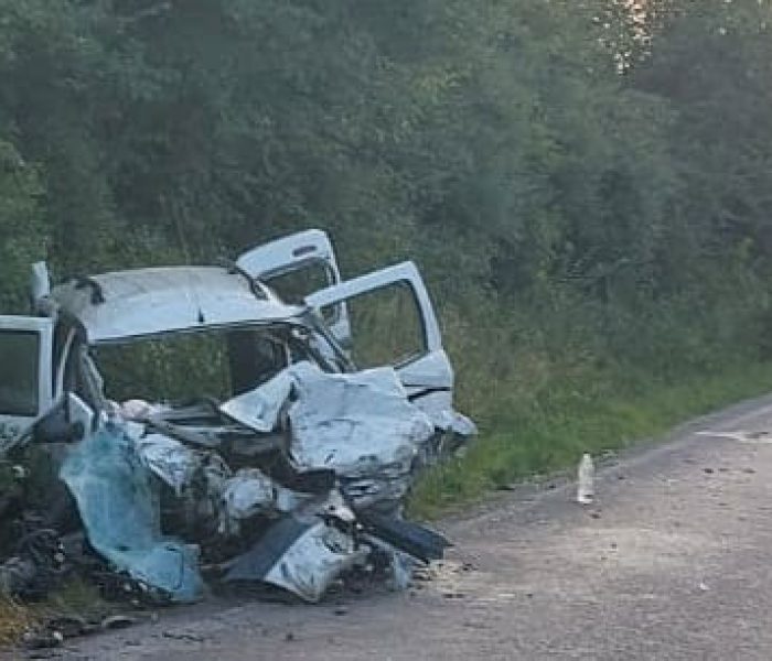 Dâmboviţa: O persoană a murit şi patru au fost rănite într-un accident pe DN 72