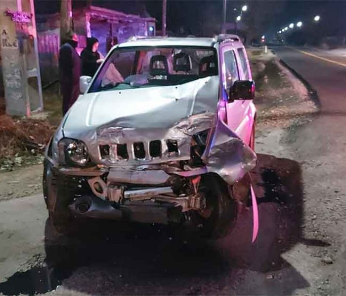 Dâmboviţa: Doi şoferi, răniţi într-un accident pe DJ 711