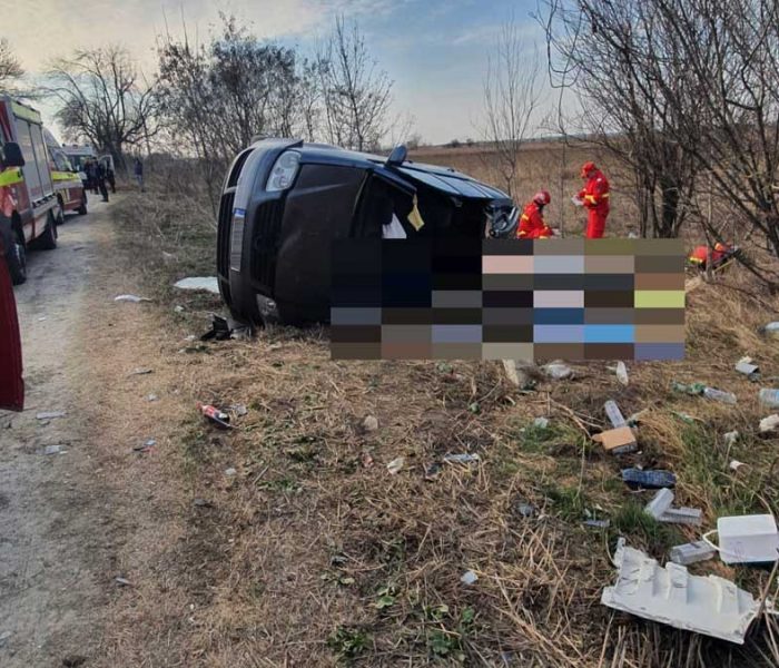 Dâmboviţa: Accident pe DN 7 Bucureşti-Târgovişte, trei persoane rănite