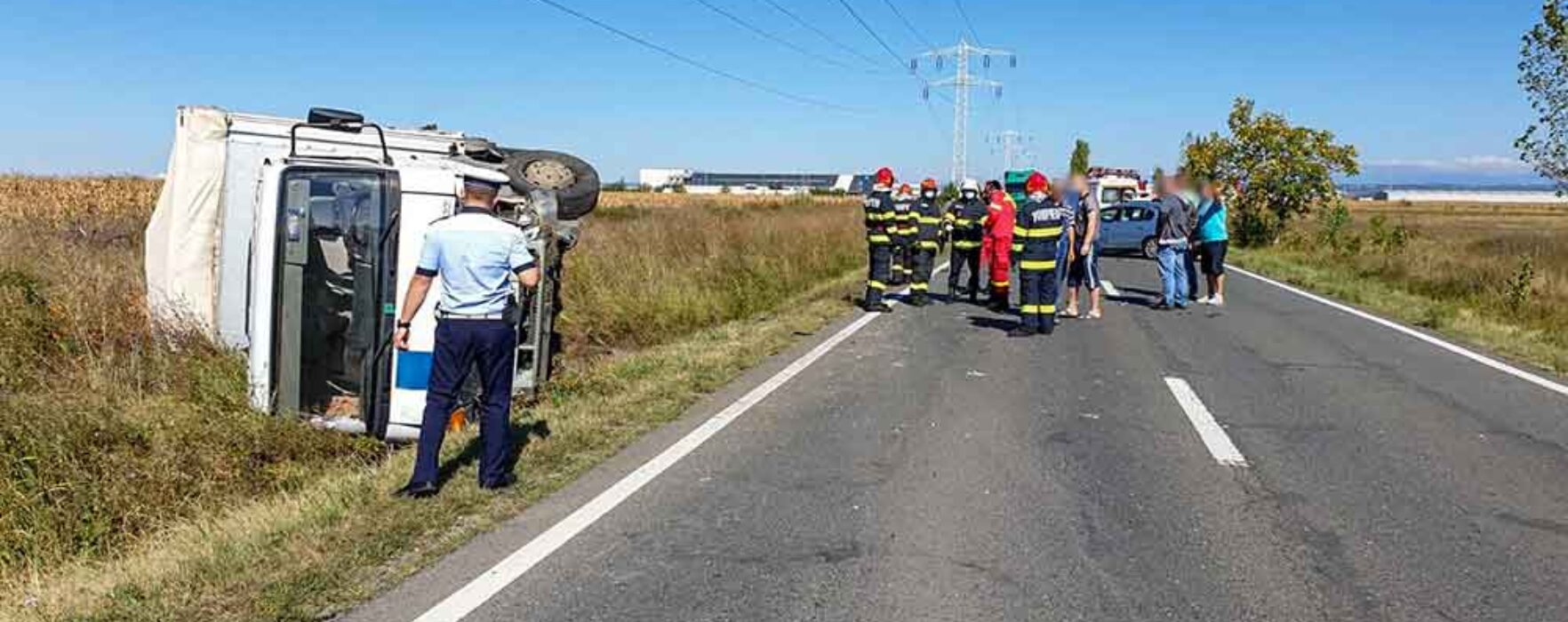 Dâmboviţa: Accident pe DN 71 Târgovişte-Bucureşti, în zona Ulmi; o maşină răsturnată