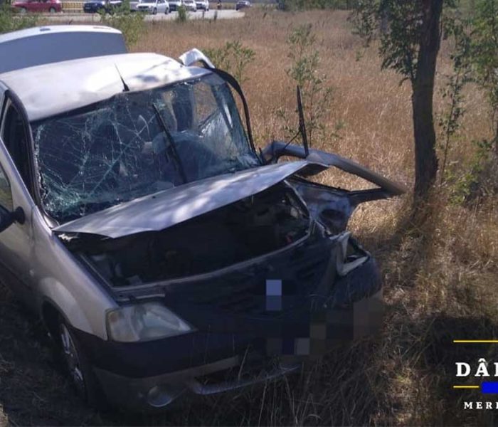 Dâmboviţa: Şofer de 57 de ani, mort într-un accident la intersecţia DJ 701 cu DN 71