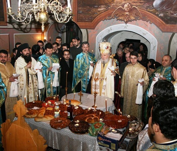 Arhiepiscopul Târgoviştei – Nifon, la hramul Bisericii ”Sf. Antonie cel Mare”