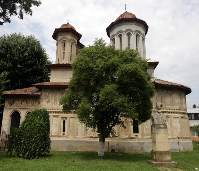 Biserica Târgului / Târgovişte – ghid de oraş