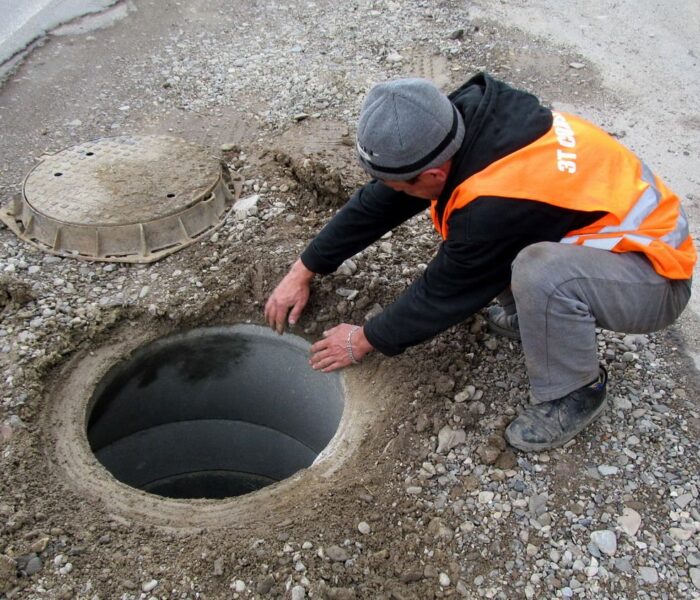 Mai puţin de jumătate dintre localităţile din Dâmboviţa au sisteme de canalizare