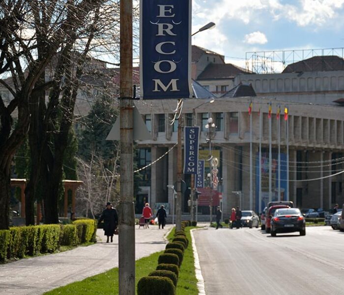 Circulaţie închisă în centrul Târgoviştei, luni şi marţi, când sunt manifestările de Sf. Nifon