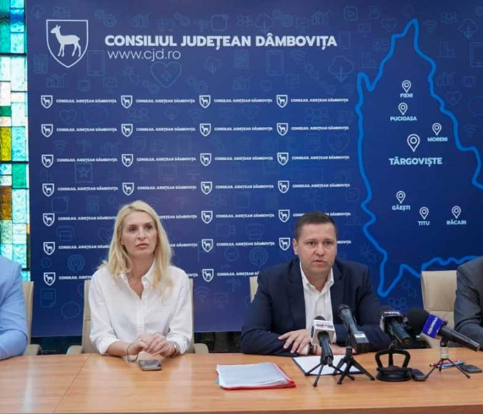 CJ Dâmboviţa: Contracte de finanţare pentru 25 de organizaţii non-profit