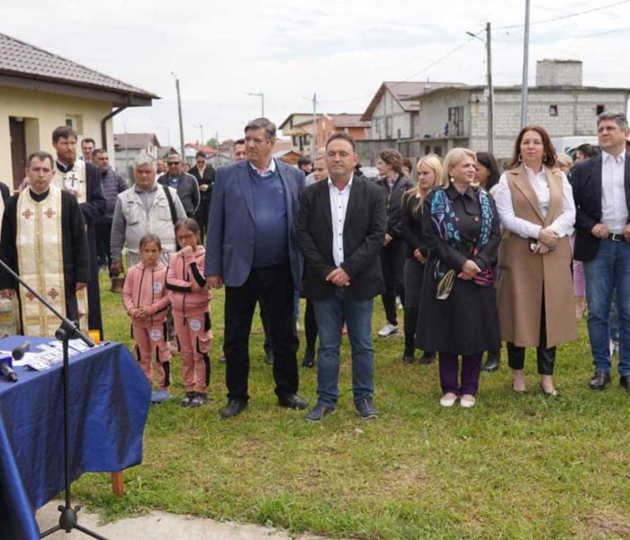 Dâmboviţa: Locuinţe sociale, inaugurate la Potlogi