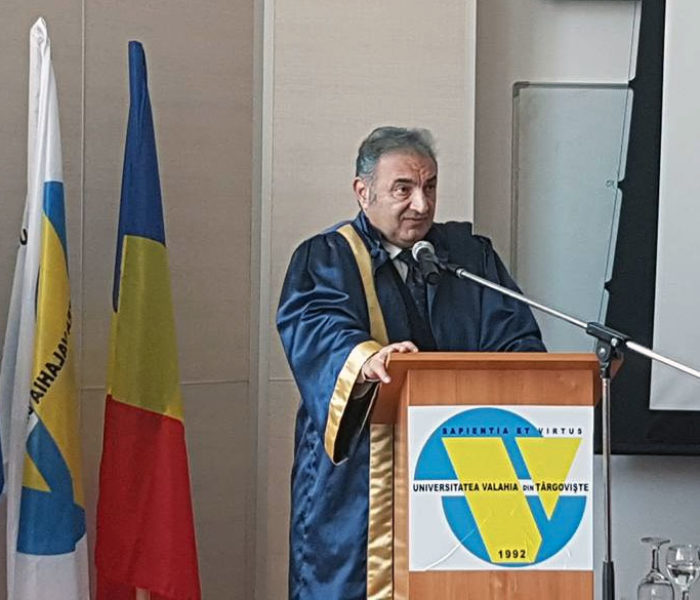 Dâmboviţa: Prim-viceguvernatorul BNR Florin Georgescu a primit titlul de Doctor Honoris Causa al Universităţii Valahia