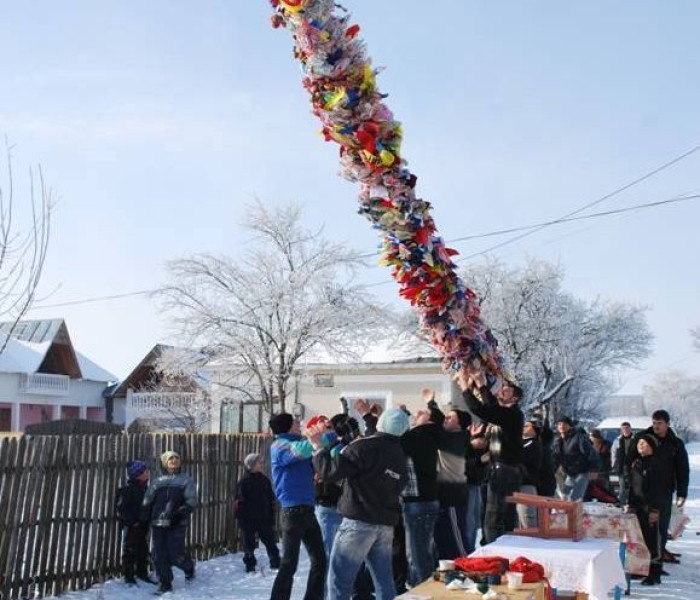 Geavrelele, obicei de Bobotează în comuna dâmboviţeană Morteni