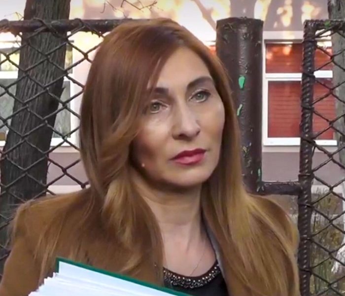 Directoare Şcoala Coresi Târgovişte, despre părinţii copilului acuzat de agresiune: Neagă comportamentul copilului, mie îmi zic „javră ordinară” (video)