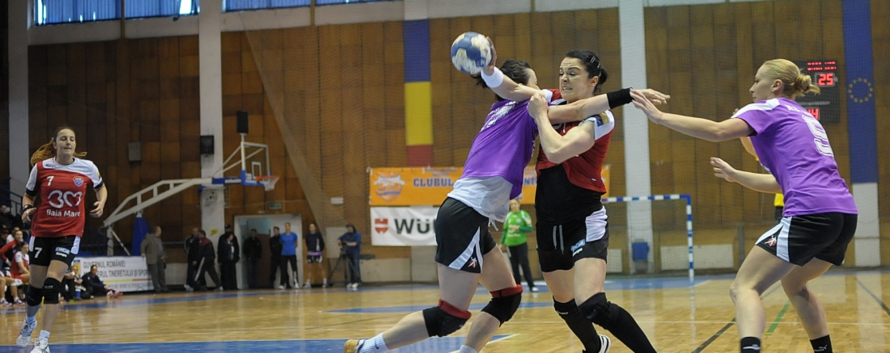 Derby de foc in semifinalele Cupei Romaniei la handbal feminin