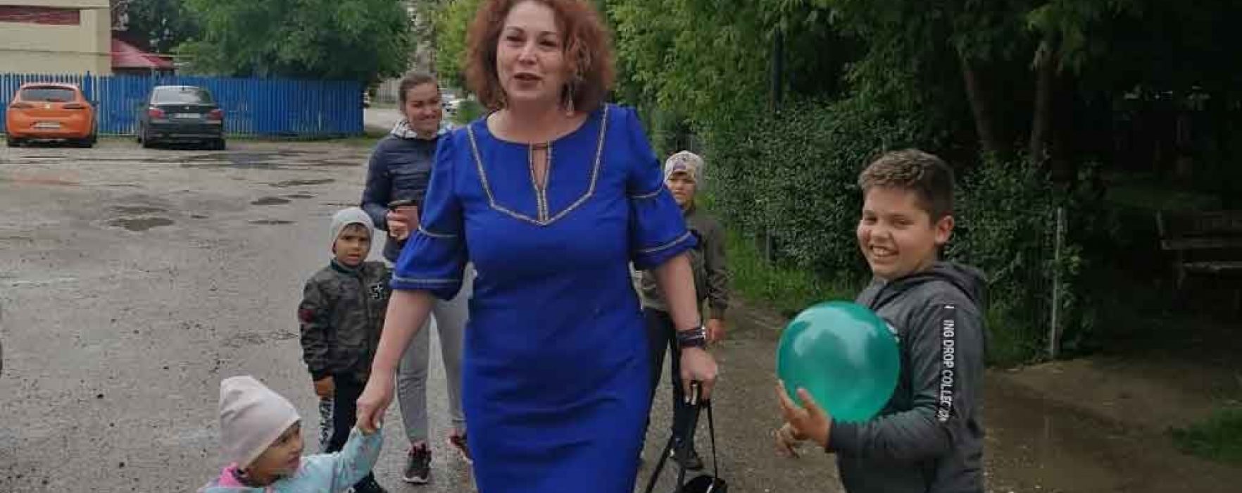 Deputata Carmen Holban, surprize şi cadouri pentru mai mulţi copii din Răcari