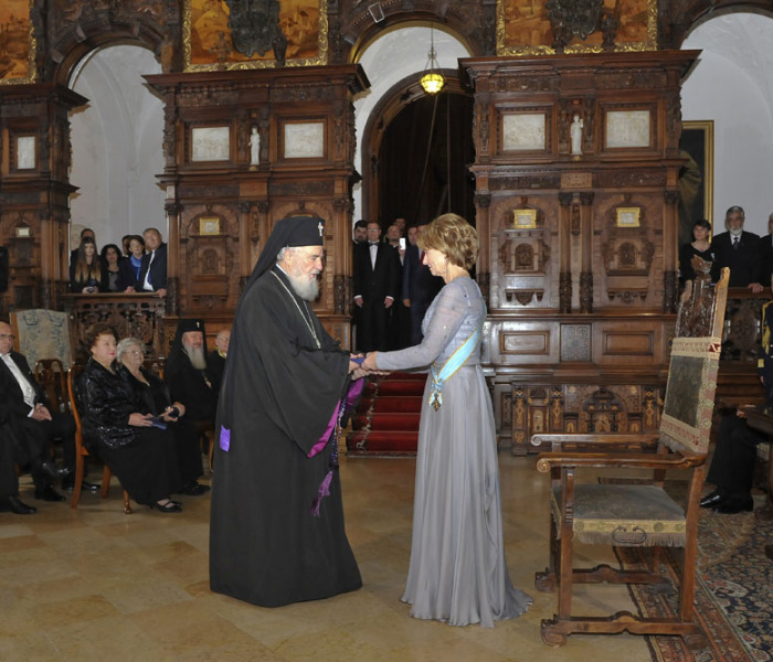 Arhiepiscopul Târgoviştei, decorat de Casa Regală