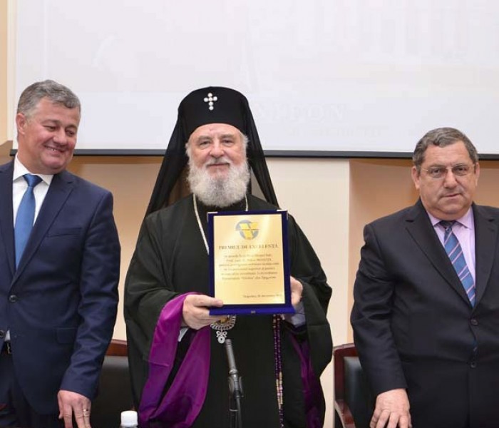 Premiu de excelenţă pentru activitatea academică pentru arhiepiscopul Târgoviştei