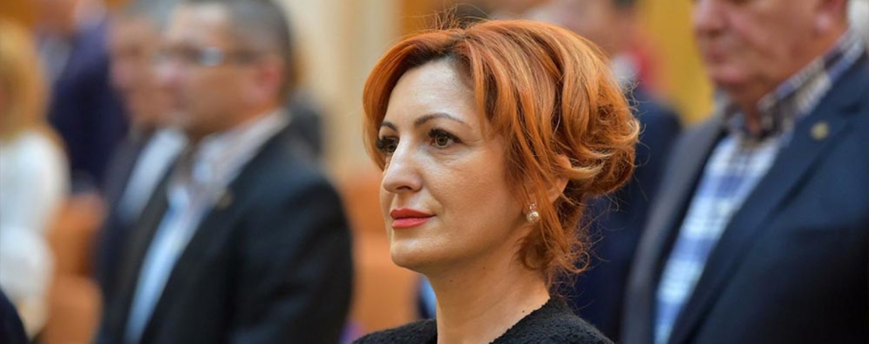 Deputatul de Dâmboviţa Oana Vlăducă anunţă că pleacă din PSD şi trece la Pro România