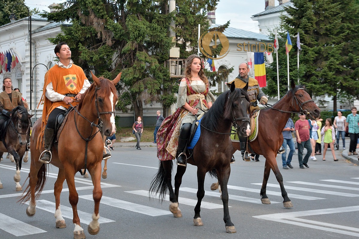 parada-medievala-201501