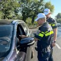 Dâmboviţa: Bărbat băut, fără permis, prins conducând o maşină neînmatriculată pe DJ 711