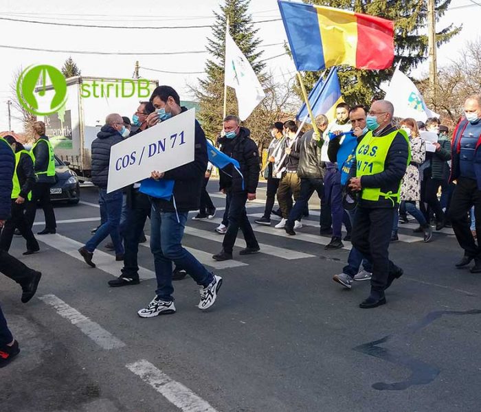 Dâmboviţa: Protest al sindicaliştlor de la COS şi liberalilor târgovişteni faţă de situaţia combinatului şi a DN 71