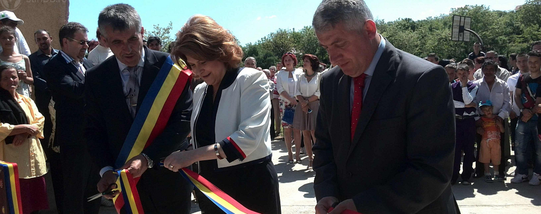 Centru rezidenţial de tip familial, inaugurat la Şotânga în prezenţa ministrului Muncii