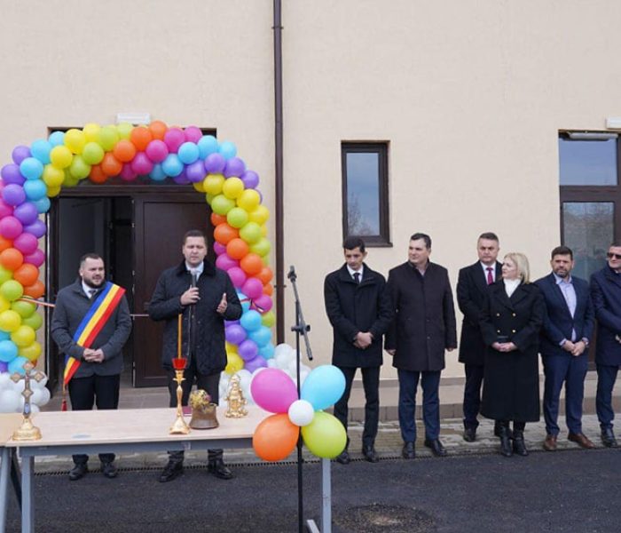 Dâmboviţa: A fost inaugurată şcoala de la Vulcana Pandele