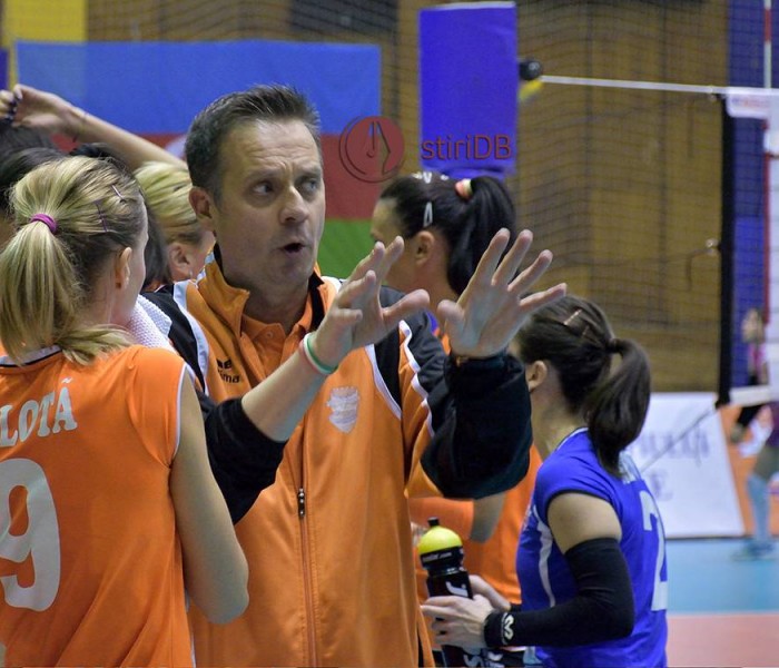 Stefano Micoli (antrenor volei feminin CSM Târgovişte): Nu ne aşteptam la o victorie aşa categorică cu Azeryol