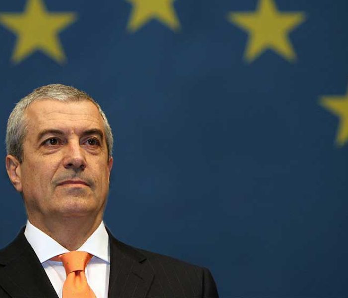 Tăriceanu le propune partidelor parlamentare un acord pentru susţinerea consensuală a priorităţilor României în noul PE