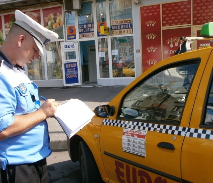 Dâmboviţa: Controale privind taximetria ilegală, zeci de sancţiuni aplicate