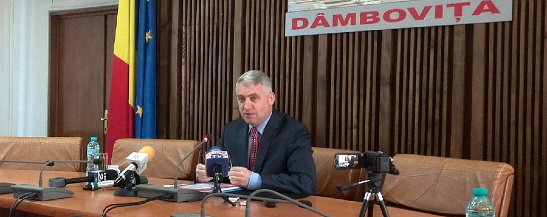 Adrian Ţuţuianu: Nu am văzut atâta incompetenţă ca la CJ Dâmboviţa nicăieri unde am lucrat (audio)