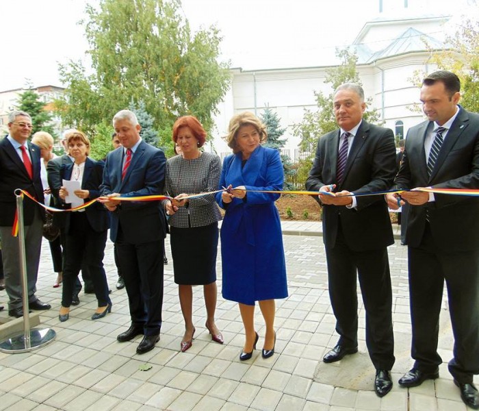 Târgovişte: Complexul de Servicii Sociale ”Casa Soarelui”, inaugurat în prezenţa ministrului Rovana Plumb