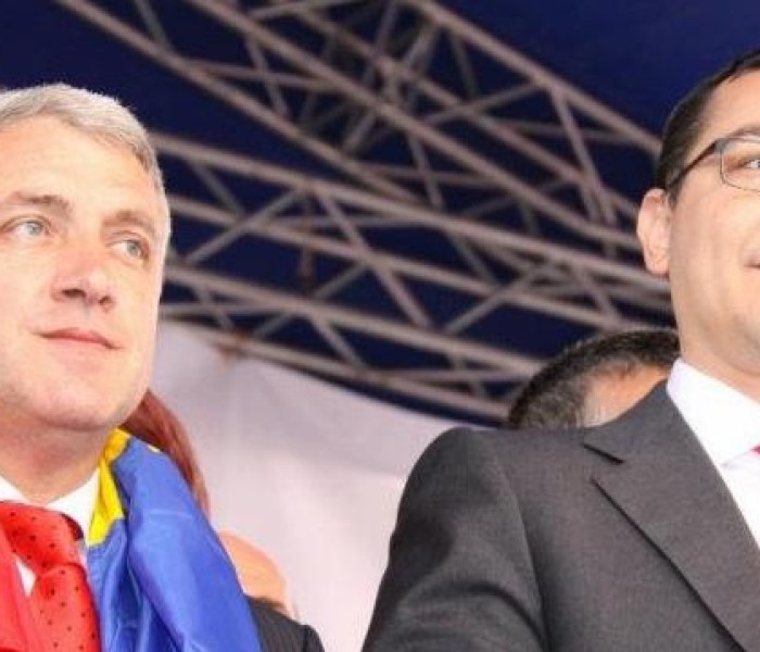 Senatorul Adrian Ţuţuianu şi-a anunţat, la Bacău, înscrierea în Pro România