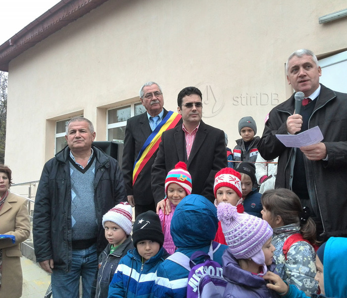 Grădiniţa din Mătăsaru, inaugurată în prezenţa ministrului Educaţiei