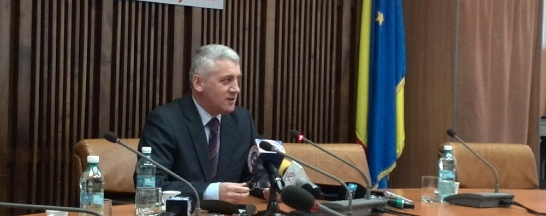 Adrian Ţuţuianu (preşedinte CJ Dâmboviţa): Mă întâlnesc cu primari şi constructori pentru a stabili când încep lucrările la drumuri, apă şi canalizare