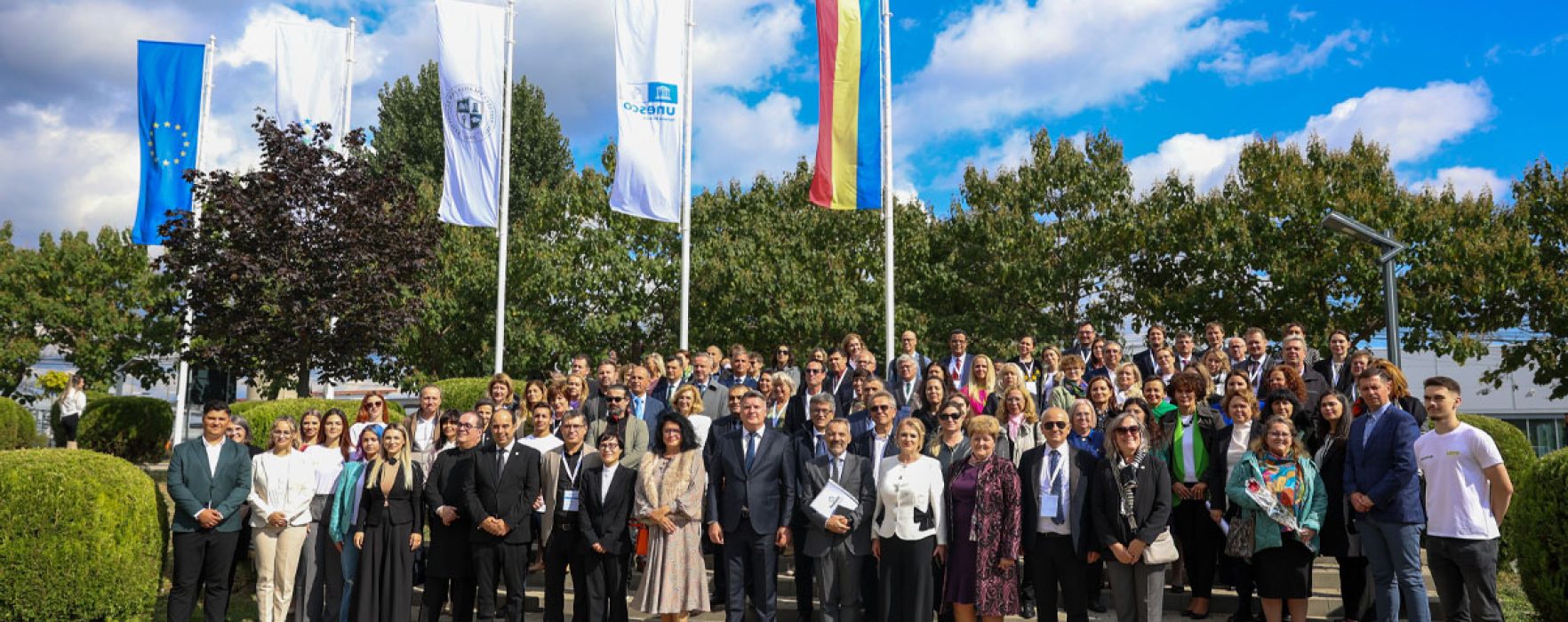 Arborarea steagului UNESCO la Universitatea Valahia din Târgoviște