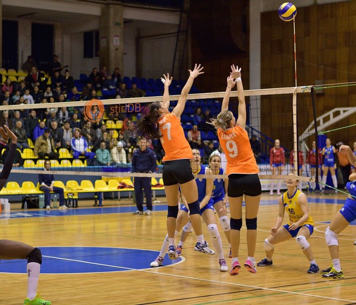 Volei feminin: CSM Târgoviște pierde acasă derby-ul cu Alba Blaj (1-3)