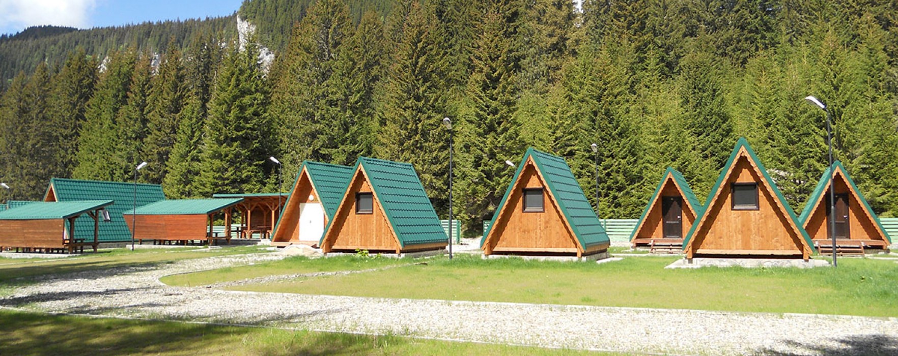 Campingul Zănoaga – Să evadăm în natură!